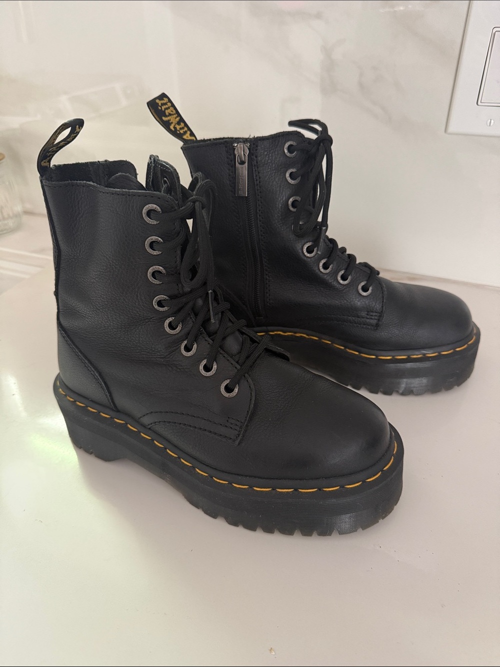 Dr. Martens Black Platform Jardon III Lace-Up BOOTS- size US 7/EU 38 - Picture 7 of 12